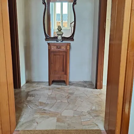 Apartman Uno Spazio Di Vibrazioni *