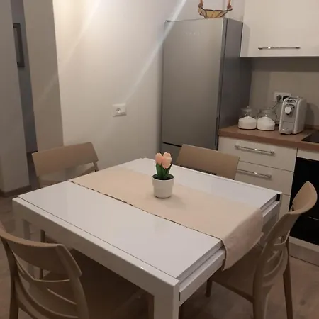 Uno Spazio Di Vibrazioni Apartman